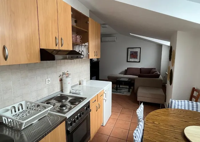 Retro Apartments